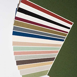 Textilhatású paszpartuk