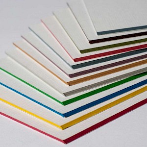 Színesmagvú paszpartuk